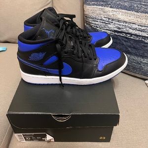 Blue/Black Jordan 1’s